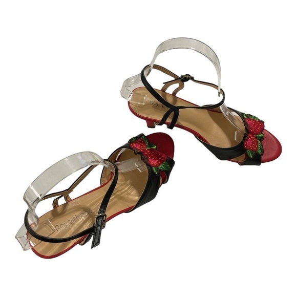 ModCloth Royal Monk
Strawberry Heels Size 5 - Picture 8 of 8